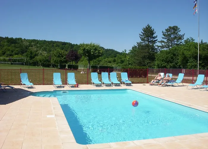 Kemp De La Pelouse 2*