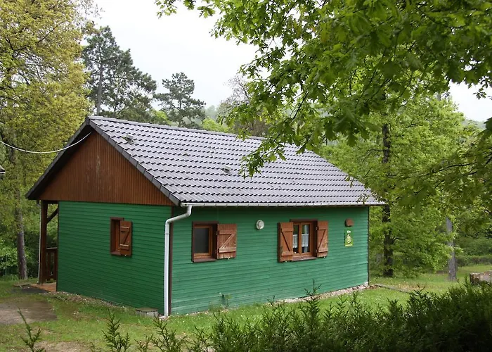 Kemp De La Pelouse 2*